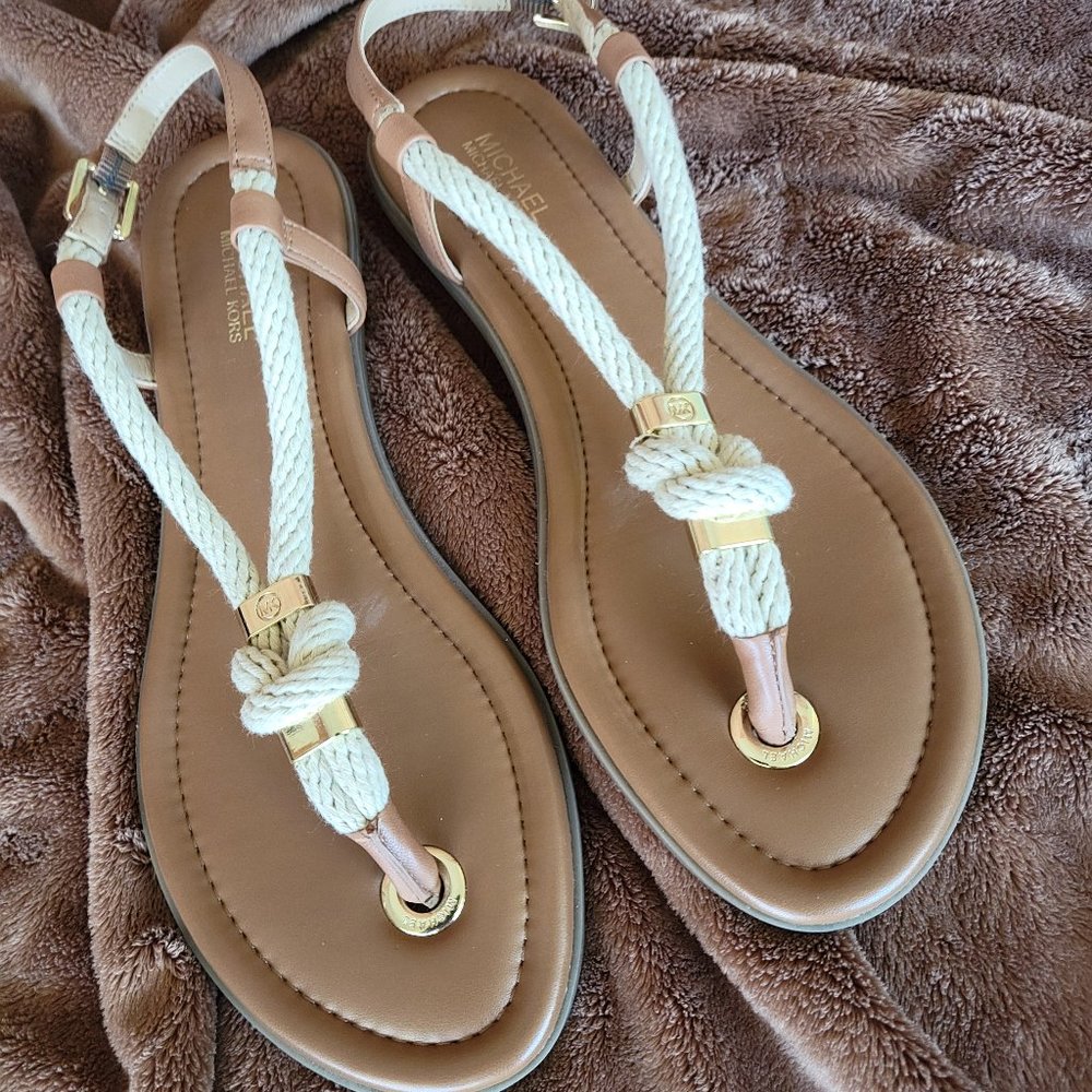 MICHAEL KORS SANDALS
